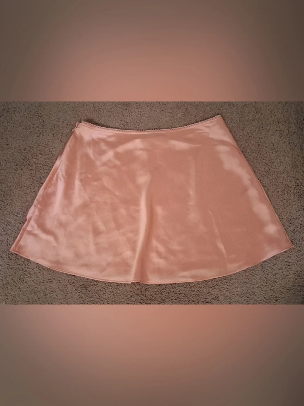 Satin Mini - Picture 7 of 8